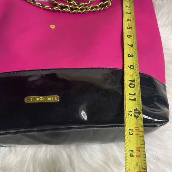 Juicy Couture synthetic hot pink & black pate large tote chain strap. - Picture 8 of 12